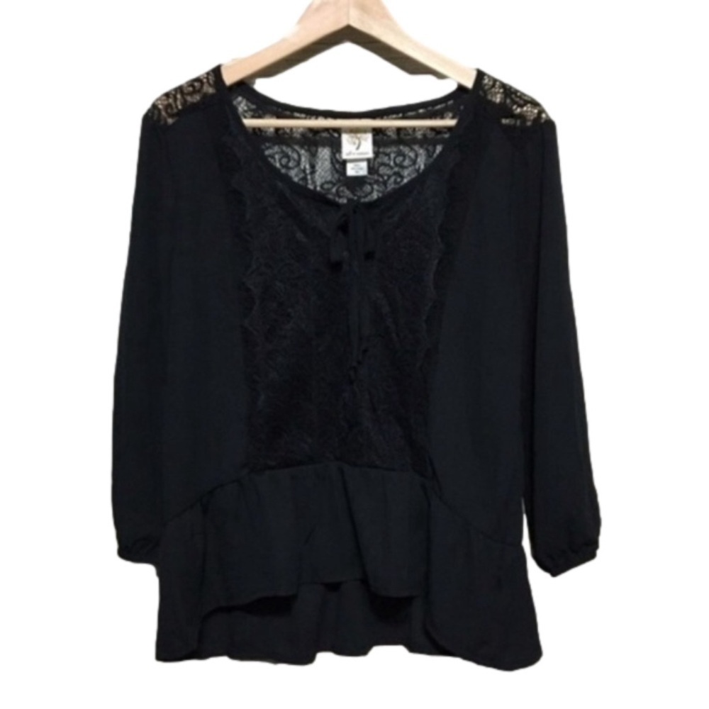 Self Esteem Eyelash Lace Trim Hi-lo Blouse Size medium